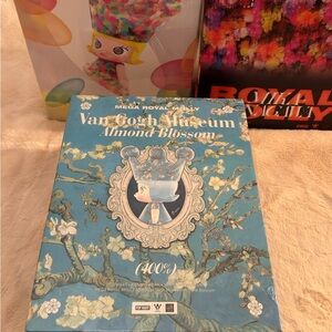 Mega Royal Molly Van Gogh 400%